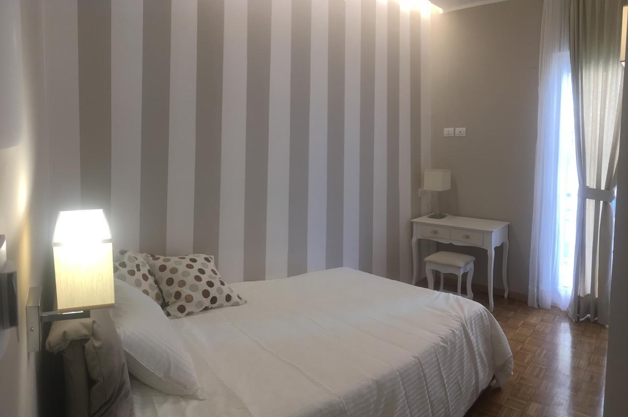 Robin Rooms Montegranaro Eksteriør bilde